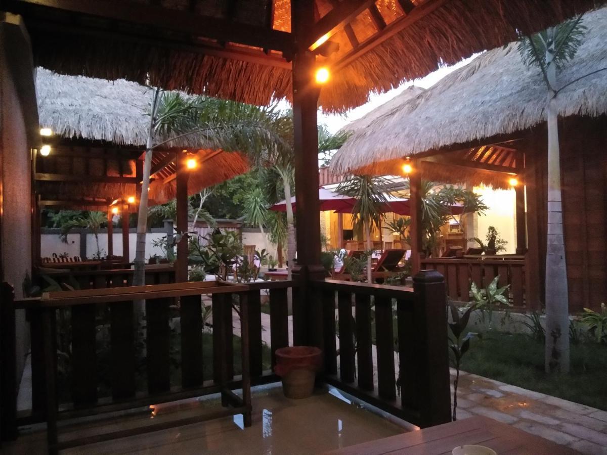 Molah Gili Villa Gili Air Bagian luar foto